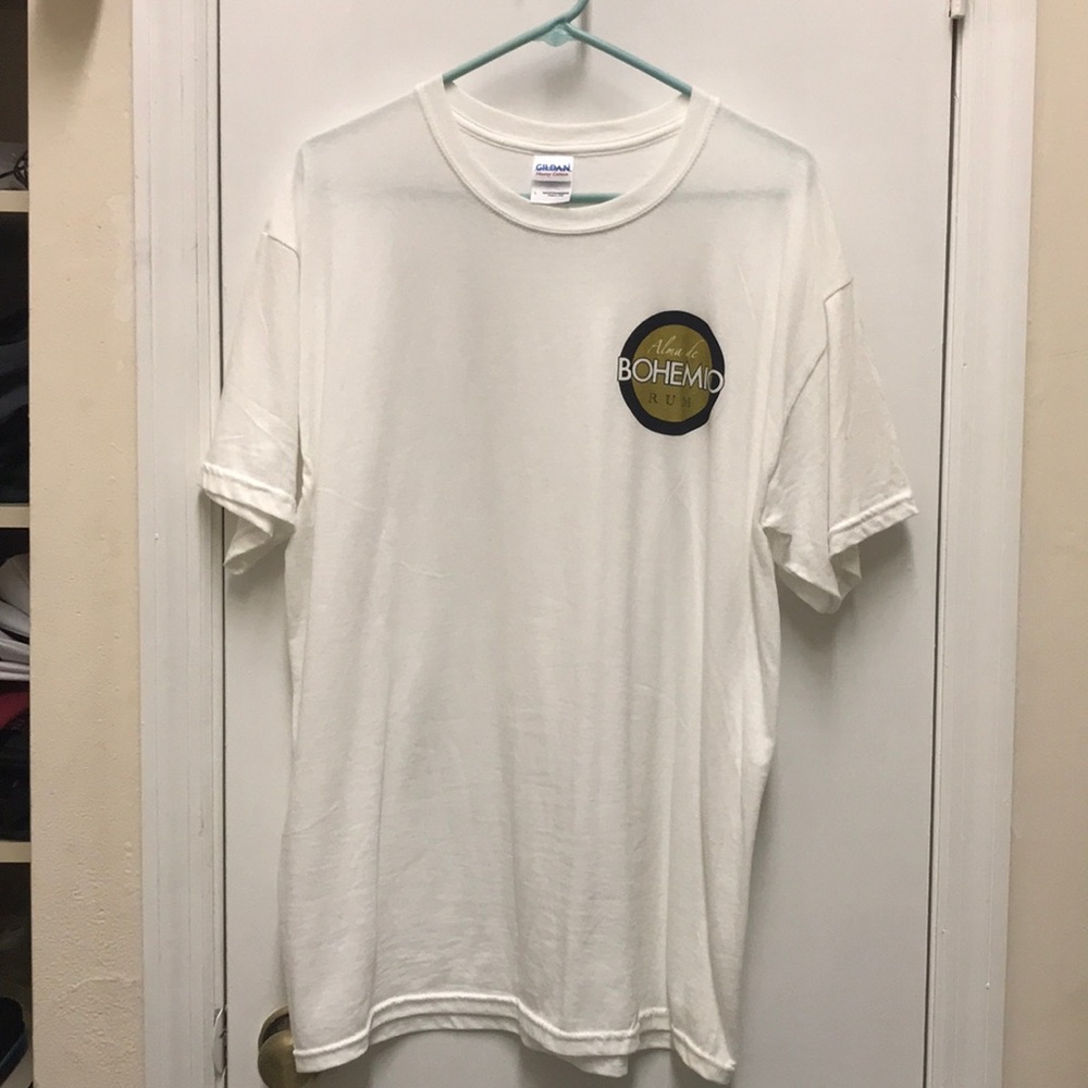 White T-shirt with Bohemio Rum logo